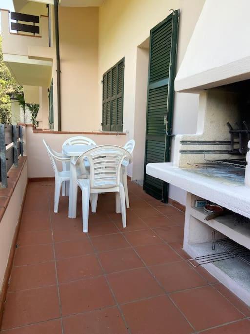 Residenza Verdi Milano Marittima Exterior foto